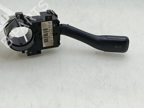 Used Steering column stalk SEAT LEON (1M1) [1999-2006]  32288840