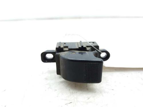 Used Left rear window switch MAZDA 6 Saloon (GG) 2.0 DI (GG14) (136 hp) 2885148