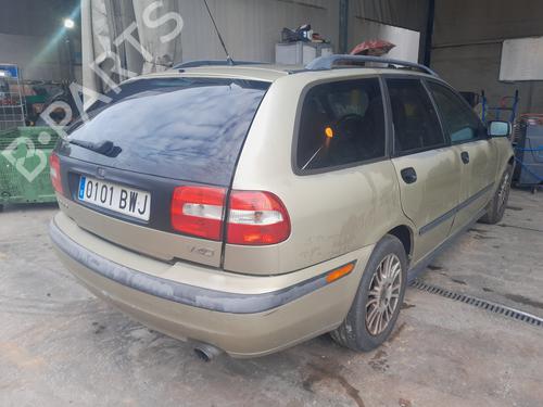 Instrument cluster VOLVO V40 Estate (645) 1.8 i | BP16683670C47 