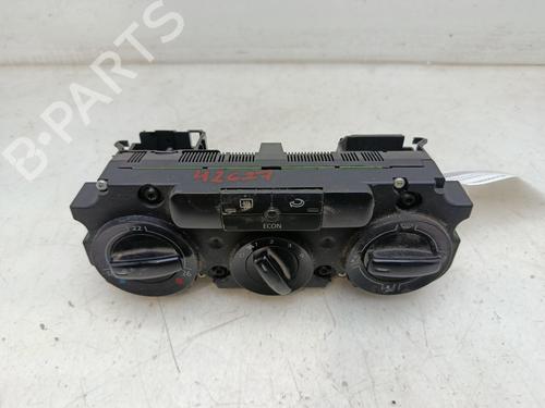 Used Climate control Climate control 38413218 38413218