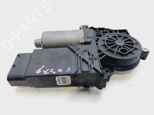 Left front window motor VW GOLF IV (1J1) 1.9 TDI | BP31070205E21 