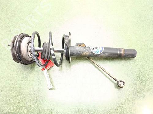 Left front shock absorber BMW 3 Touring (E46) 320 d | BP38413208M16 - Image 3