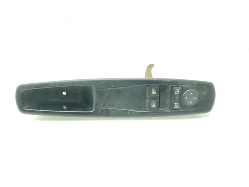 Used Left front window switch Left front window switch RENAULT MEGANE III Grandtour (KZ0/1) [2008-2016] 32991624 32991624
