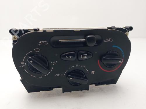 Used Climate control Climate control PEUGEOT 206 Hatchback (2A/C) 1.4 LPG (75 hp) 33274314 33274314
