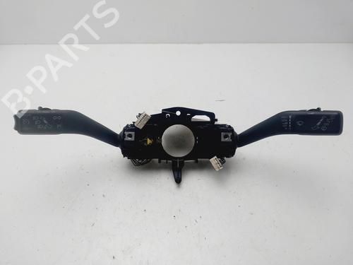 Commandes au volant SKODA OCTAVIA II (1Z3) 1.6 TDI (105 hp) 29238993
