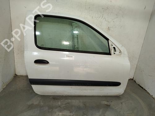 Used Right front door RENAULT CLIO II Hatchback Van (SB0/1/2_) 1.5 dCi (SB07) (65 hp) 27818181