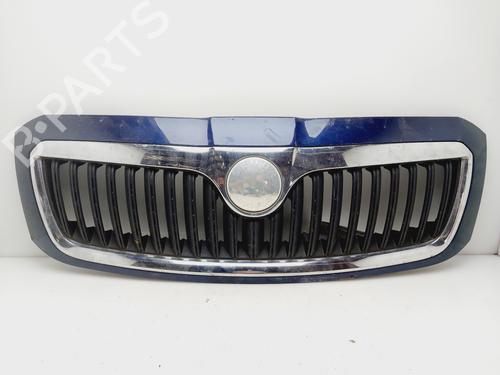 Used Grille SKODA SUPERB I (3U4) 2.0 TDI (140 hp) 29454631
