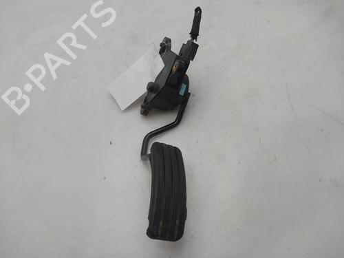 pedal-renault-clio-iii-br01-cr01-2005-2006-2007-2008-2009-2010-2011-2012-2013-2014-39691666 main image