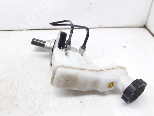 Brake master cylinder KIA SPORTAGE III (SL) 1.7 CRDi | BP2894730M77 