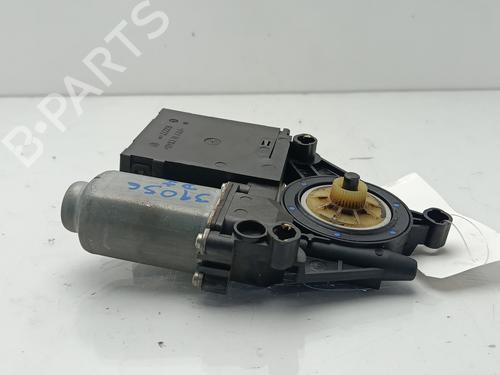 Moteur de lève-vitre avant gauche SKODA OCTAVIA II (1Z3) | BP30863393E21