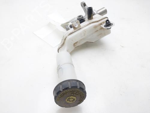Used Brake master cylinder NISSAN JUKE (F15) 1.2 DIG-T (115 hp) 17696167