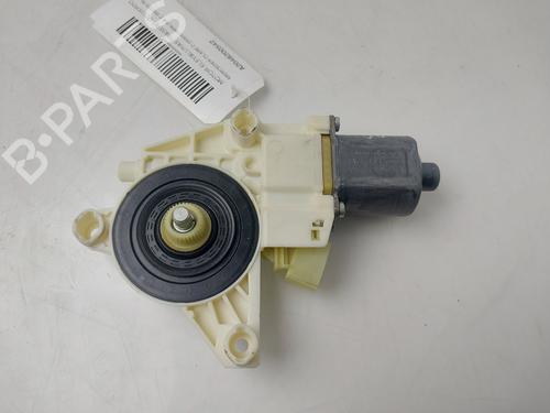 Used Left rear window motor Left rear window motor MERCEDES-BENZ C-CLASS (W204) C 200 CDI (204.007, 204.006) (136 hp) 32679140 32679140
