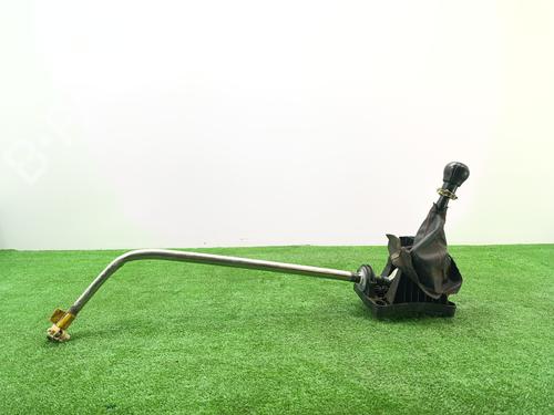 Used Gear lever OPEL MERIVA A MPV (X03) 1.6 (E75) (105 hp) 27670759