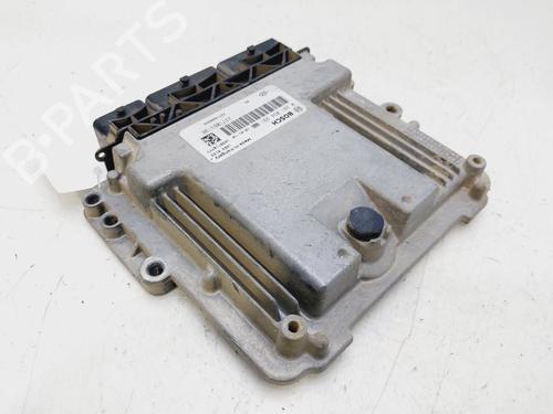 Engine control unit (ECU) RENAULT CAPTUR I (J5_, H5_)  | BP29555434M57 