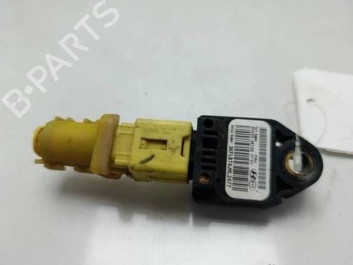 Used Electronic sensor Electronic sensor KIA CARNIVAL / GRAND CARNIVAL III (VQ) 2.9 CRDi (185 hp) 40445116 40445116