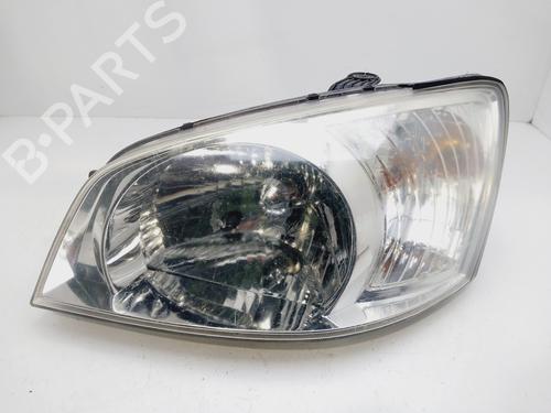 Used Left headlight HYUNDAI GETZ (TB) 1.1 (63 hp) 20311076
