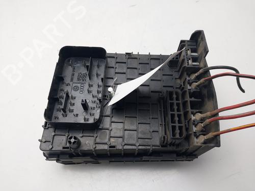 Fuse box VW PASSAT B7 (362) | BP33453249E1 - Image 2