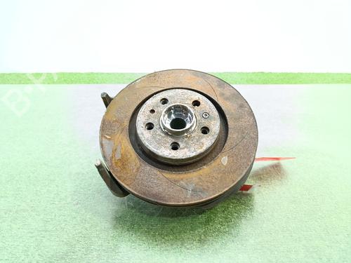 Used Left front steering knuckle Left front steering knuckle VW GOLF IV (1J1) 1.9 TDI (110 hp) 29704688 29704688