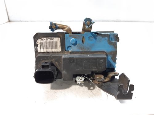 Front left lock VOLVO S80 I (184) D5 (163 hp) 30634614 | 30634614 |