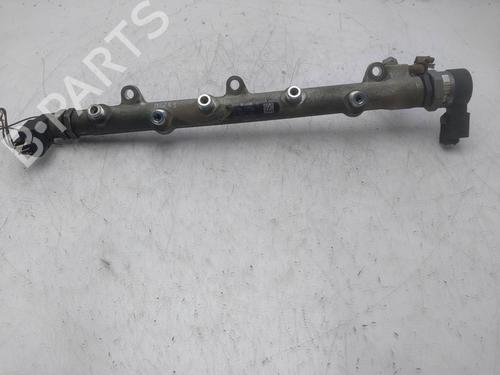 Used Injection rail Injection rail BMW X3 (E83) 2.0 d (150 hp) 40528084 40528084