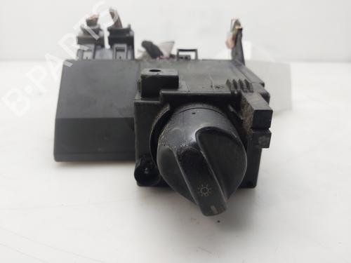 Used Headlight switch Headlight switch MERCEDES-BENZ E-CLASS (W210) E 220 CDI (210.006) (143 hp) 33620046 33620046
