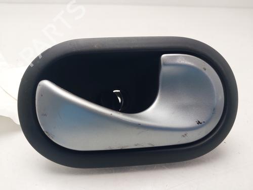Used Rear right interior door handle Rear right interior door handle RENAULT MEGANE II Saloon (LM0/1_) [2003-2026] 33425728 33425728