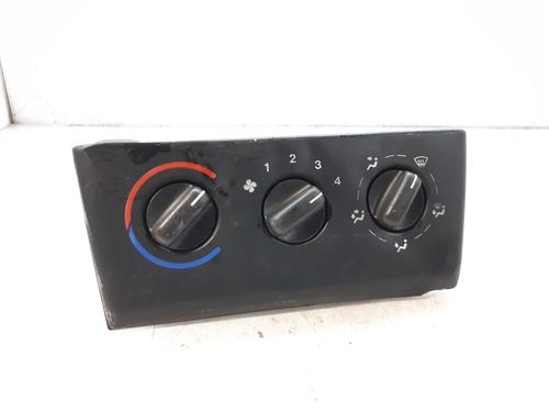 Used Climate control OPEL VECTRA B Hatchback (J96) 1.6 i 16V (F68) (101 hp) 9055504