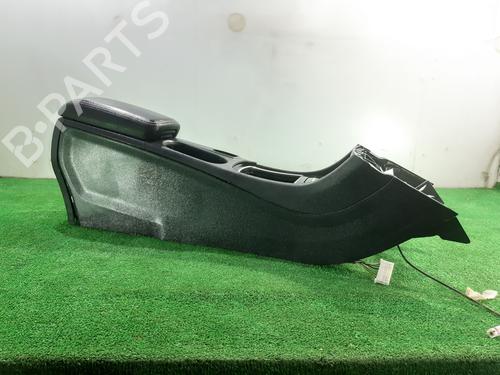 Used Armrest / Center console MERCEDES-BENZ A-CLASS (W176) A 200 CDI / d (176.008) (136 hp) 10283309