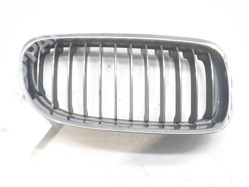front-grille-bmw-3-touring-e91-330-d-51137201968-2004-2005-2006-2007-2008-2009-2010-2011-2012-10035490 main image