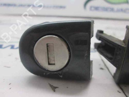 Front right exterior door handle VW POLO (9N_, 9A_) 1.2 12V | BP2888480C129 
