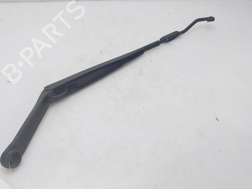 Used Front windshield wiper arm HYUNDAI SANTA FÉ I (SM) 2.0 CRDi 4x4 (113 hp) 18648653