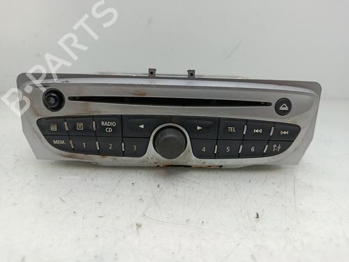 Used Radio RENAULT MEGANE III Grandtour (KZ0/1) [2008-2016]  30859882