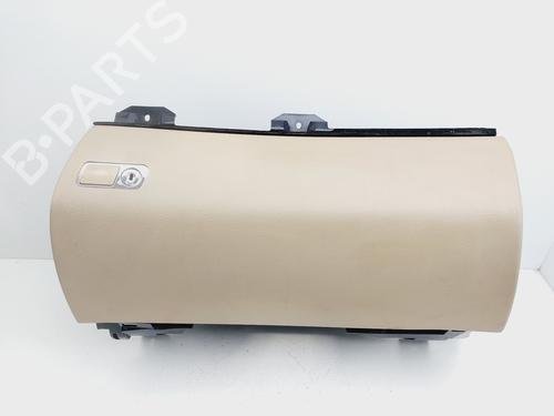 Used Glove box MERCEDES-BENZ S-CLASS (W221, V221) S 500 (221.071, 221.171) (388 hp) 26329339