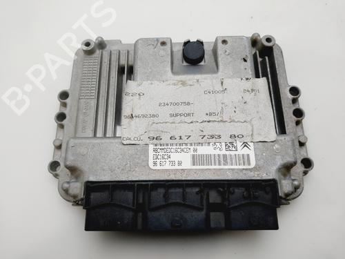 Used Engine control unit (ECU) CITROËN C4 I (LC_) [2004-2014]  32219501