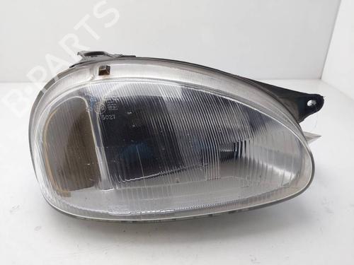 Used Right headlight Right headlight OPEL CORSA B (S93) 1.7 D (F08, F68, M68) (60 hp) 40077091 40077091