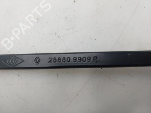 front-windshield-wiper-arm-renault-twingo-ii-cn0_-2007-34138624 main image
