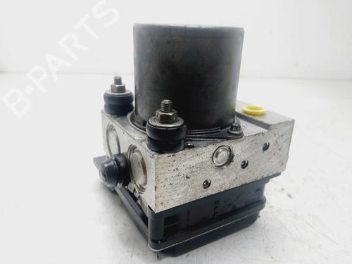 Used ABS pump AUDI A4 B7 Avant (8ED) 2.0 TDI quattro (140 hp) 29387553