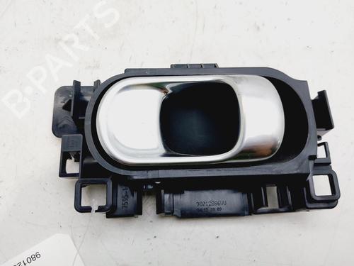 Used Front left interior door handle CITROËN C4 CACTUS 1.2 THP 110 (110 hp) 29394193