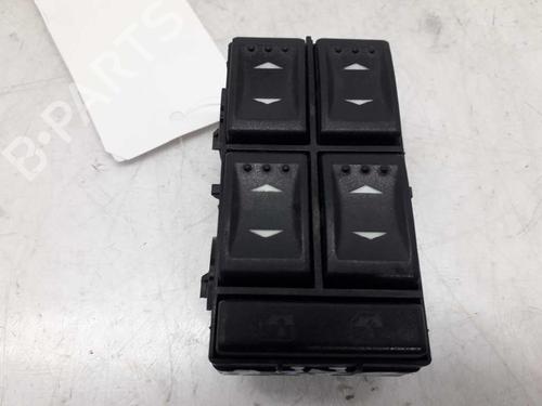 Used Left front window switch FORD MONDEO III (B5Y) 2.0 16V TDDi / TDCi (115 hp) 3317489