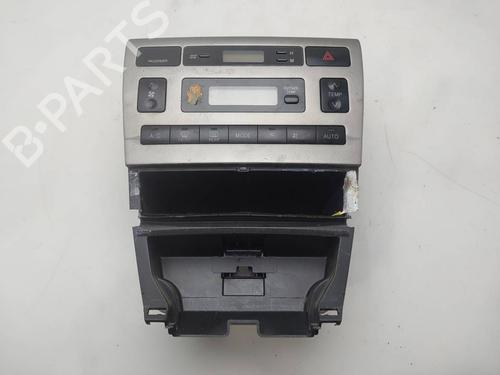 Used Climate control Climate control TOYOTA COROLLA (_E12_) 2.0 D-4D (CDE120_, CDE120R) (90 hp) 39711685 39711685