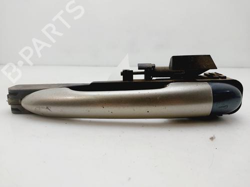 Used Front left exterior door handle NISSAN PRIMERA (P12) [2002-2025]  30389634