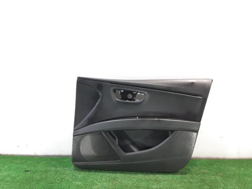 Right front door panel SEAT LEON SC (5F5) 2.0 TDI (184 hp) 8F4867132 | 8F4867132 | 111.185 KMS | 5 PUERTAS |