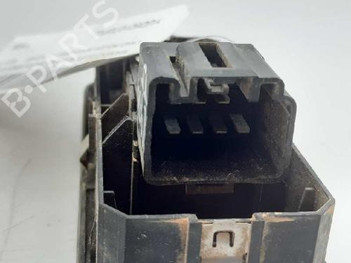 Right front window switch LAND ROVER DISCOVERY III (L319) 2.7 TD 4x4 | BP12398010I26 