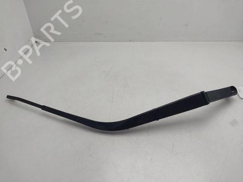 Used Front windshield wiper arm Front windshield wiper arm 39492491 39492491