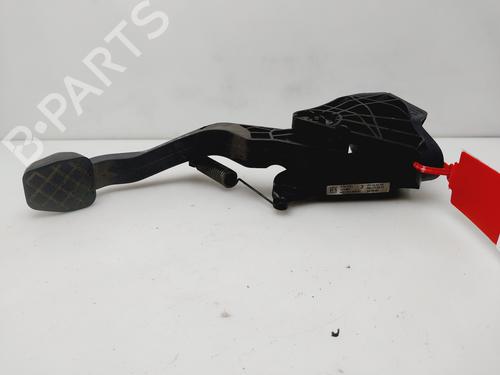 Used Clutch pedal SKODA FABIA II (542) [2006-2014]  29020761