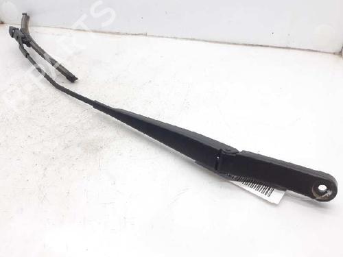 Used Front windshield wiper arm VW GOLF VII Variant (BA5, BV5) 1.6 TDI (110 hp) 6449492