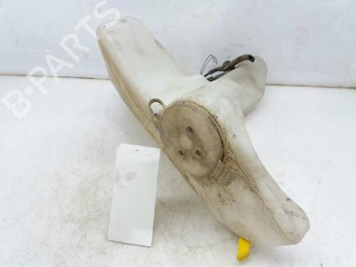 Used Windscreen washer tank MERCEDES-BENZ A-CLASS (W168) A 160 (168.033, 168.133) (102 hp) 7421857