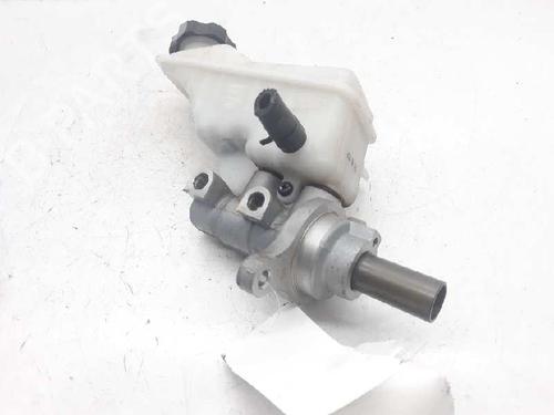 Used Brake master cylinder HYUNDAI TUCSON (TL, TLE) 1.6 GDi (132 hp) 6929401