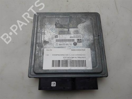 Engine control unit (ECU) VW GOLF VI (5K1) | BP38301794M57 - Image 2