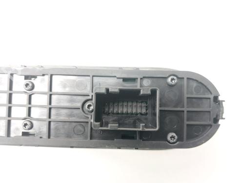 Left front window switch ALFA ROMEO 159 (939_) 1.9 JTDM 16V (939AXC1B, 939AXC12) | BP31979064I27